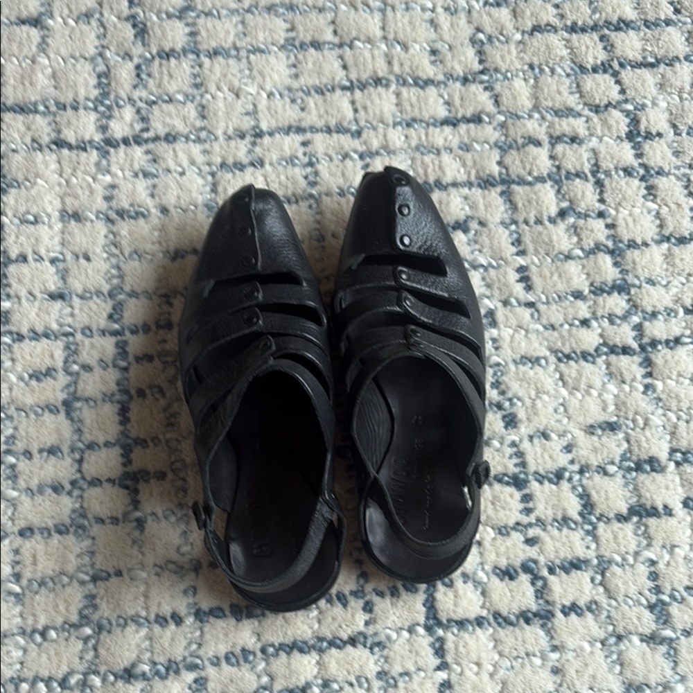 Cydwoq Black Strappy Slingback Shoes